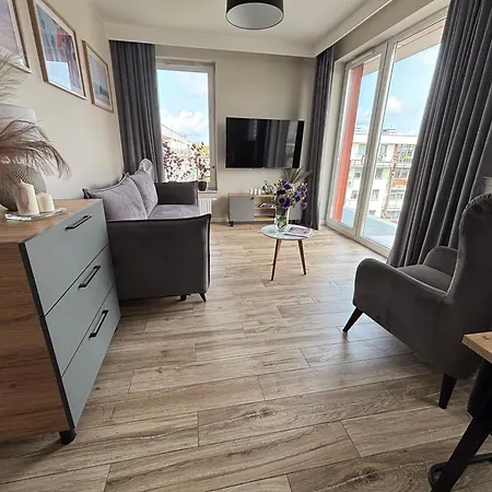 Port Baltic Колобжег